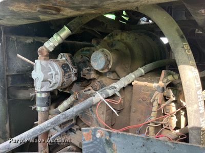 image for item DP0529 1985 Steiger Panther KP-1325  4WD tractor