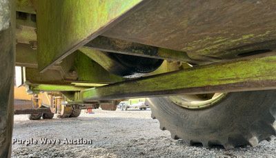 image for item DP0529 1985 Steiger Panther KP-1325  4WD tractor