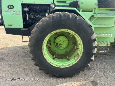 image for item DP0529 1985 Steiger Panther KP-1325  4WD tractor