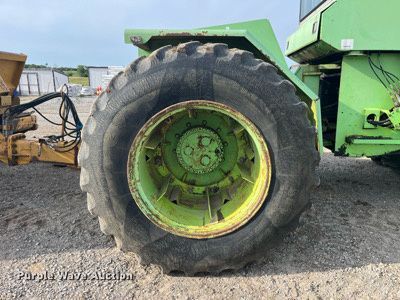 image for item DP0529 1985 Steiger Panther KP-1325  4WD tractor