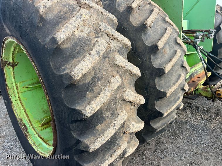 image for item DP0529 1985 Steiger Panther KP-1325  4WD tractor