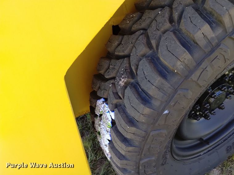 image for item DP3316 Waldon 4500B  compact utility loader