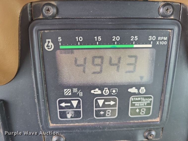 image for item DP5190 1993 Caterpillar Challenger 75C  tractor