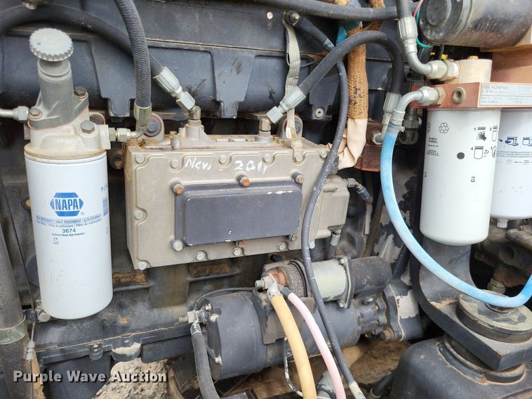 image for item DP5190 1993 Caterpillar Challenger 75C  tractor