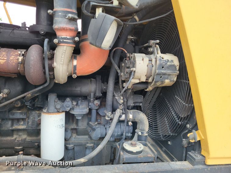 image for item DP5190 1993 Caterpillar Challenger 75C  tractor