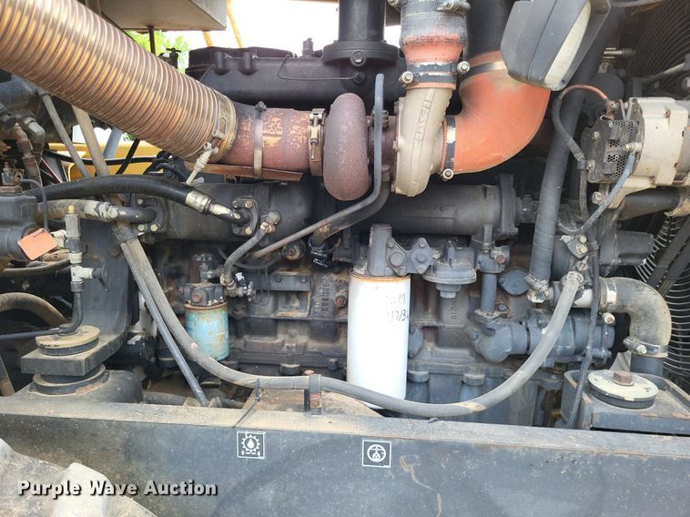 image for item DP5190 1993 Caterpillar Challenger 75C  tractor