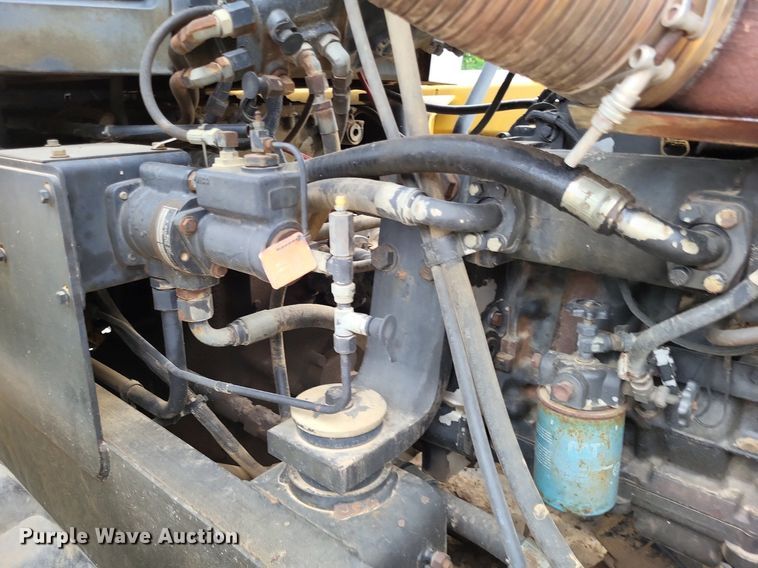 image for item DP5190 1993 Caterpillar Challenger 75C  tractor