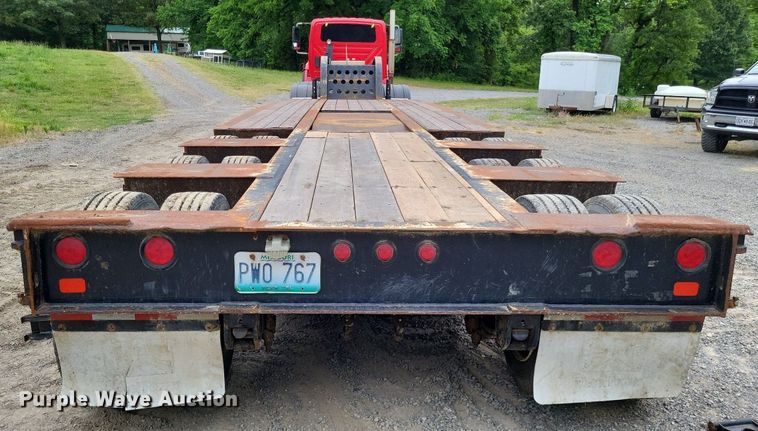 image for item DP5195 2008 Etnyre  equipment trailer