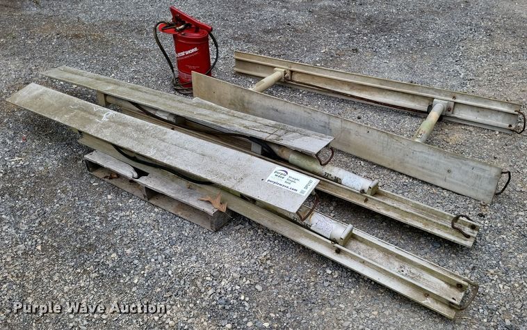 image for item DP5197 Speed Shore  hydraulic shoring system