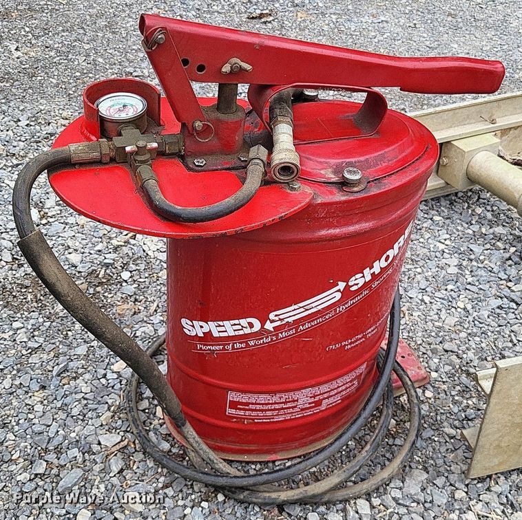 image for item DP5197 Speed Shore  hydraulic shoring system