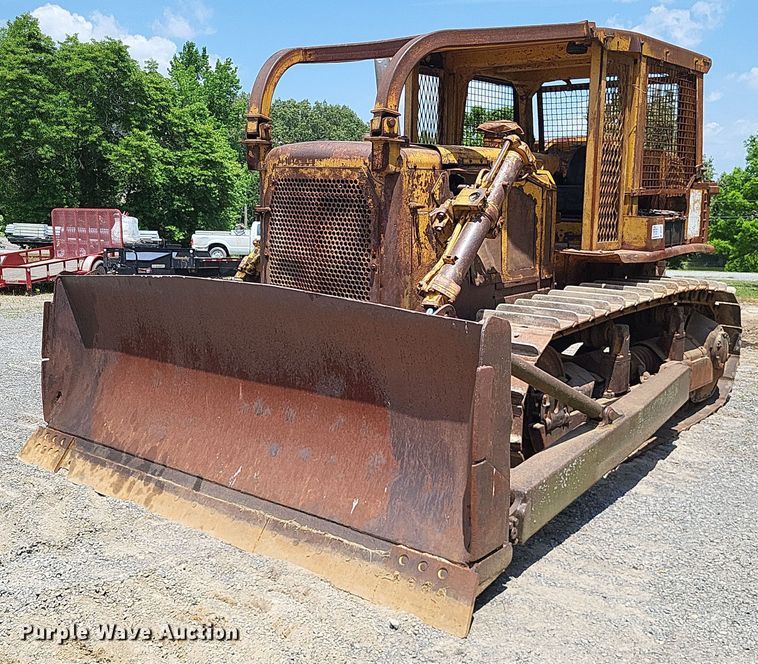 image for item DP5201 1974 Caterpillar D7F  dozer