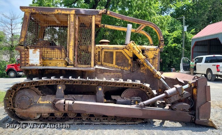 image for item DP5201 1974 Caterpillar D7F  dozer