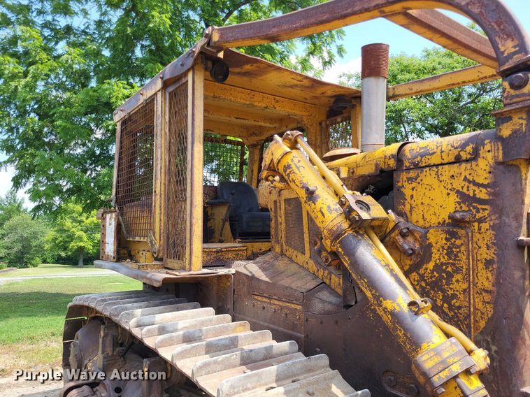 image for item DP5201 1974 Caterpillar D7F  dozer