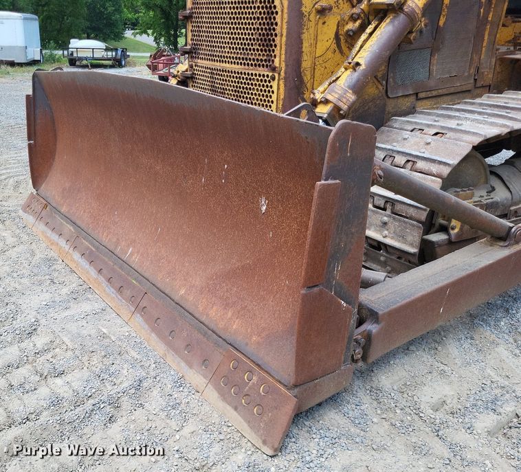 image for item DP5202 1975 Caterpillar D7G  dozer