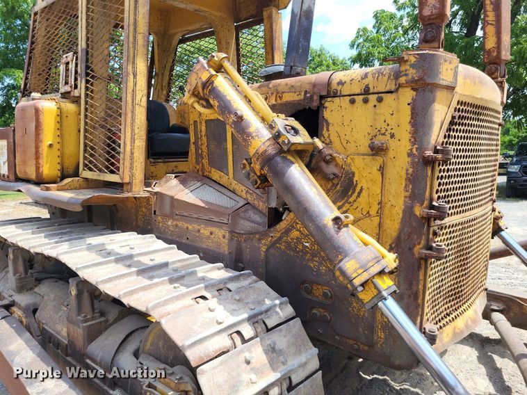 image for item DP5202 1975 Caterpillar D7G  dozer