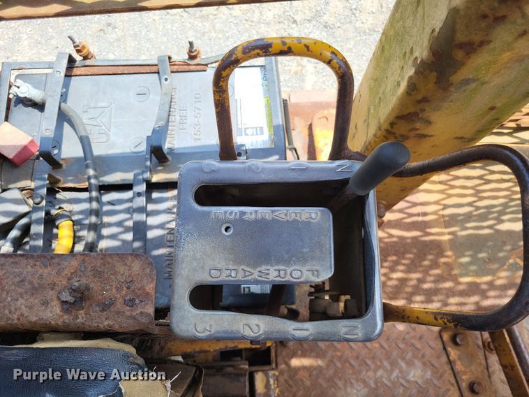 image for item DP5202 1975 Caterpillar D7G  dozer