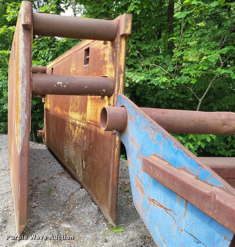 image for item DP5208 Trench box