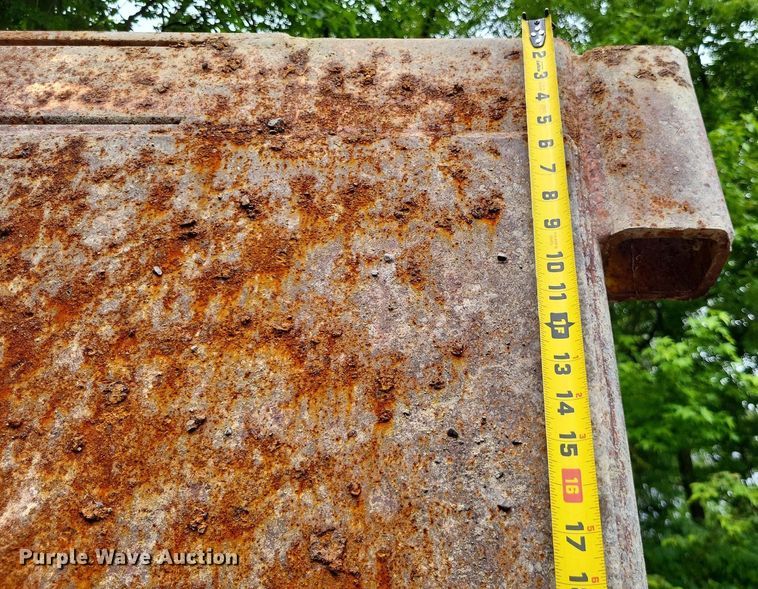 image for item DP5208 Trench box