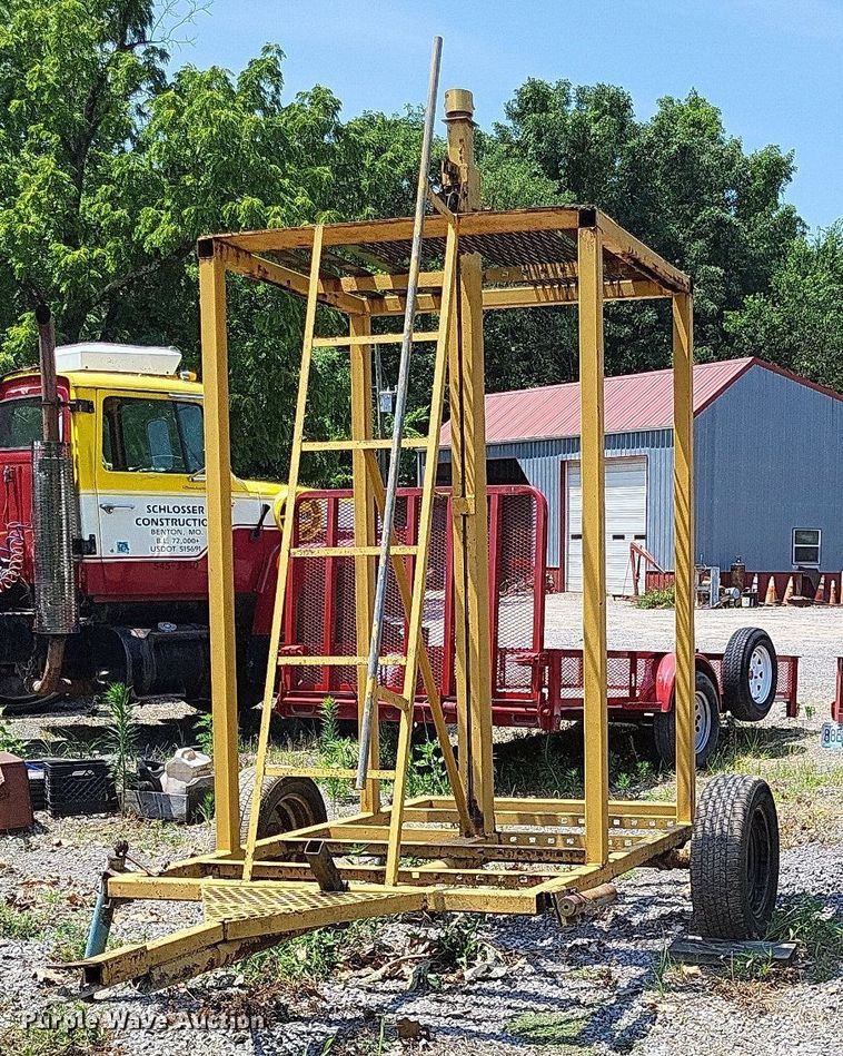 image for item DP5209 Grade control mast trailer