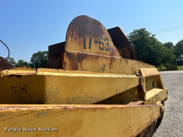 image for item DQ0837 Caterpillar 435  scraper