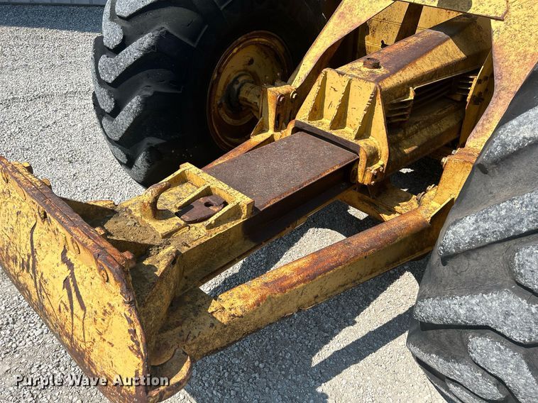 image for item DQ0837 Caterpillar 435  scraper