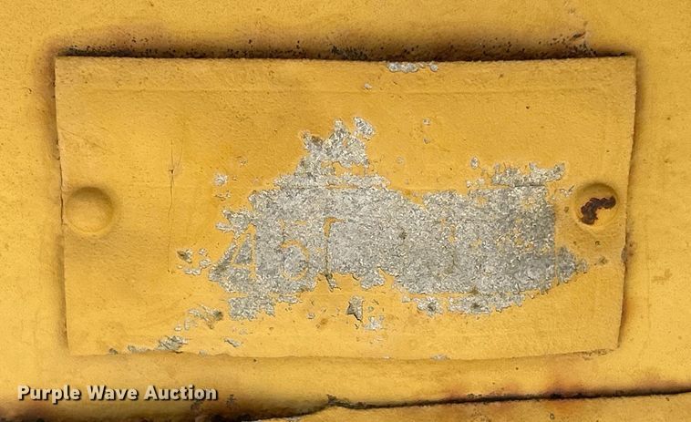 image for item DQ0837 Caterpillar 435  scraper