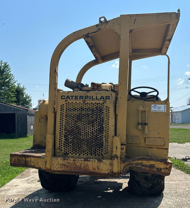 image for item DQ0838 1973 Caterpillar 613  elevating scraper