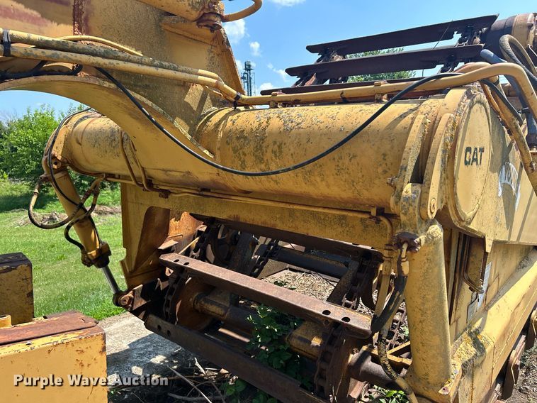 image for item DQ0838 1973 Caterpillar 613  elevating scraper