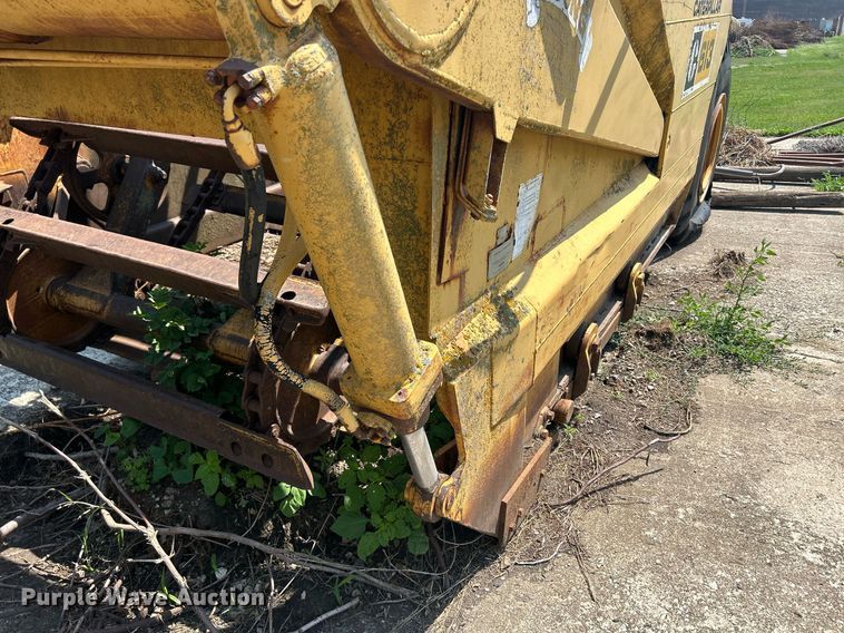 image for item DQ0838 1973 Caterpillar 613  elevating scraper