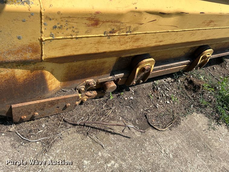 image for item DQ0838 1973 Caterpillar 613  elevating scraper