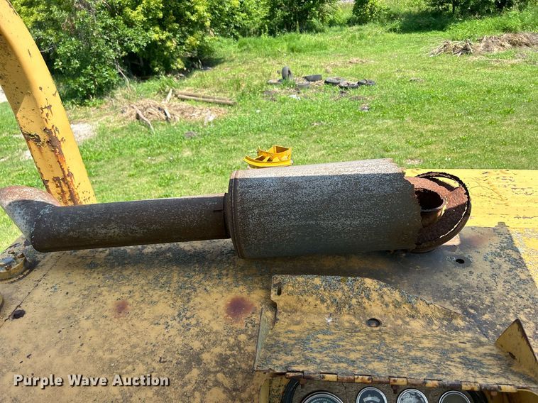 image for item DQ0838 1973 Caterpillar 613  elevating scraper