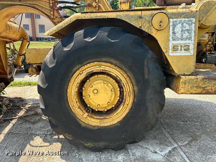 image for item DQ0838 1973 Caterpillar 613  elevating scraper