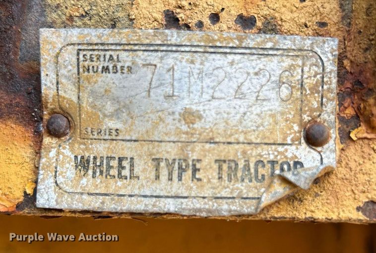 image for item DQ0838 1973 Caterpillar 613  elevating scraper