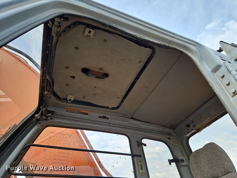 image for item DQ1790 1997 Hitachi EX200LC-5  excavator