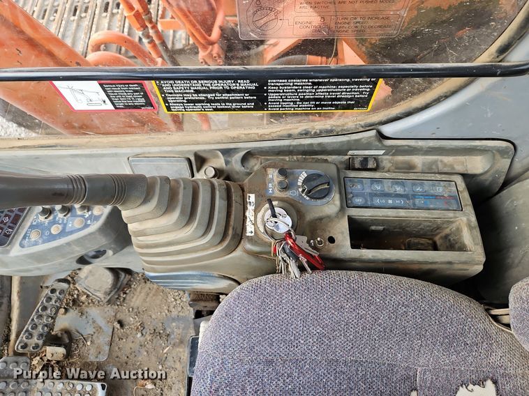 image for item DQ1790 1997 Hitachi EX200LC-5  excavator