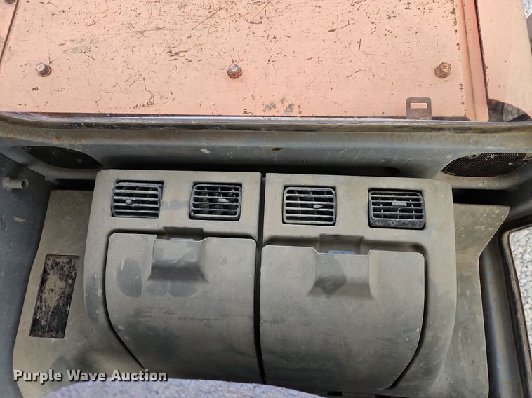 image for item DQ1790 1997 Hitachi EX200LC-5  excavator