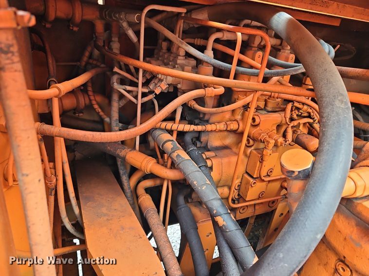 image for item DQ1790 1997 Hitachi EX200LC-5  excavator