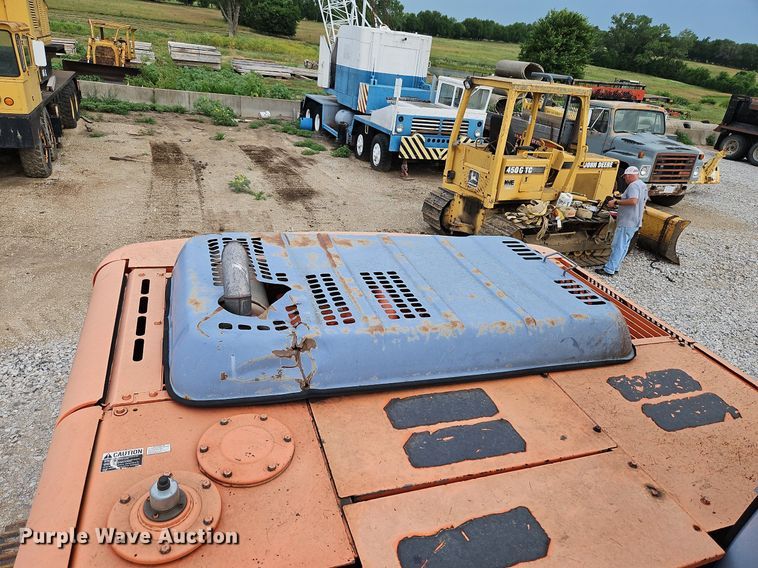 image for item DQ1790 1997 Hitachi EX200LC-5  excavator