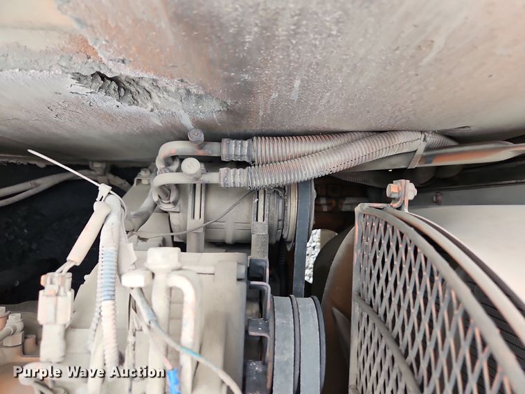 image for item DQ1790 1997 Hitachi EX200LC-5  excavator