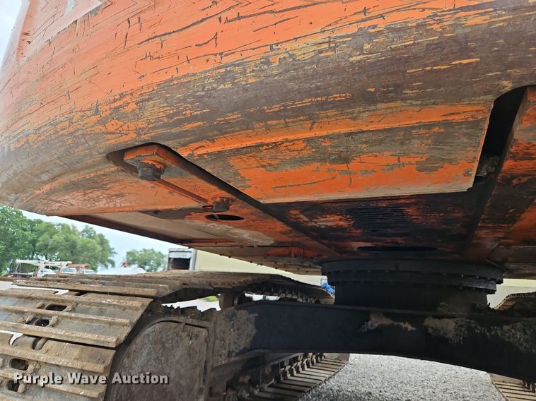 image for item DQ1790 1997 Hitachi EX200LC-5  excavator