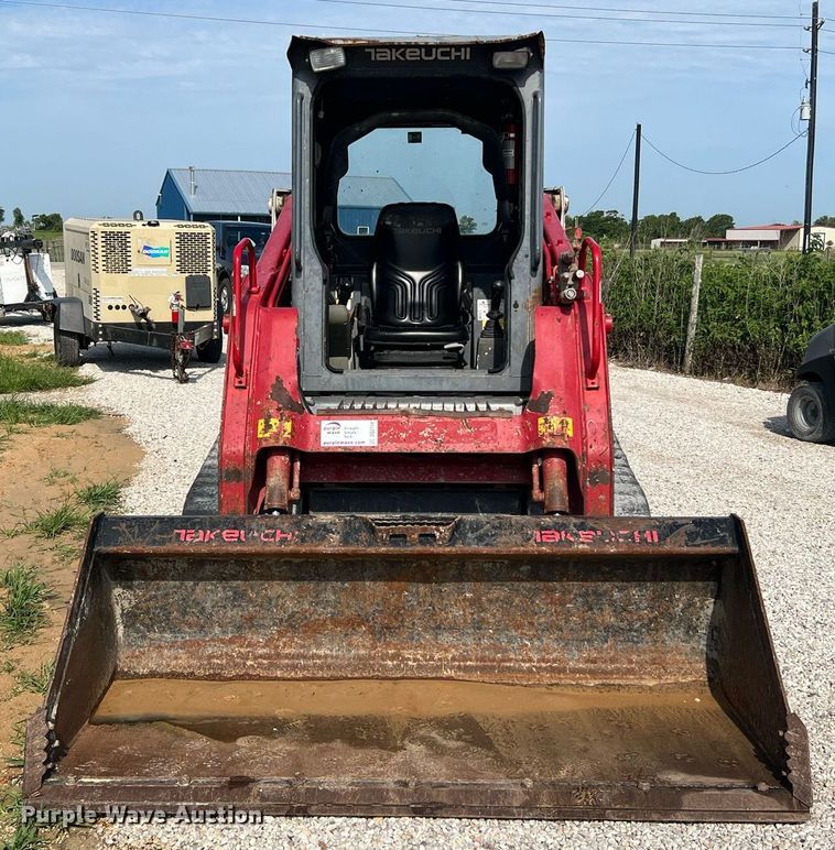 image for item DQ2114 2016 Takeuchi TL10  tracked skid steer loader
