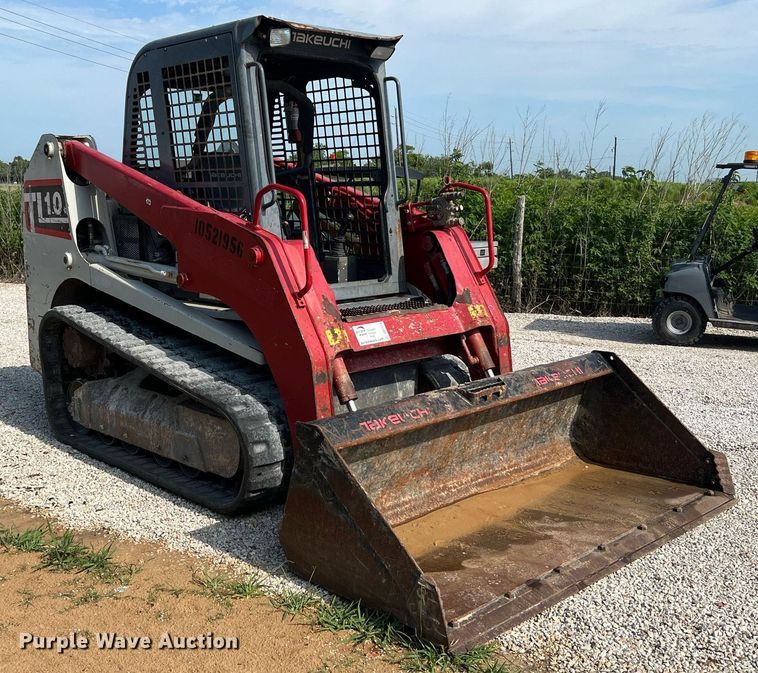 image for item DQ2114 2016 Takeuchi TL10  tracked skid steer loader