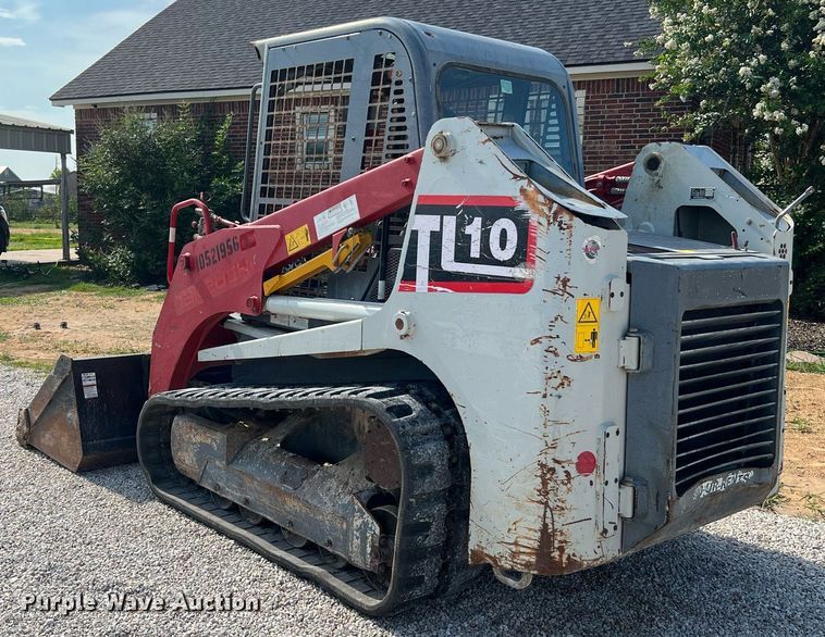 image for item DQ2114 2016 Takeuchi TL10  tracked skid steer loader
