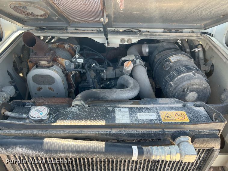 image for item DQ2114 2016 Takeuchi TL10  tracked skid steer loader