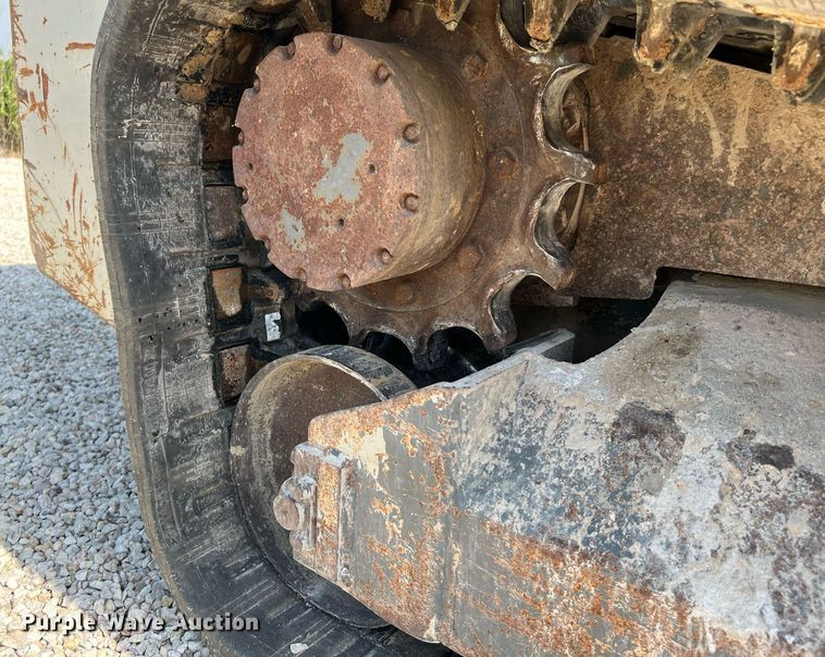 image for item DQ2114 2016 Takeuchi TL10  tracked skid steer loader