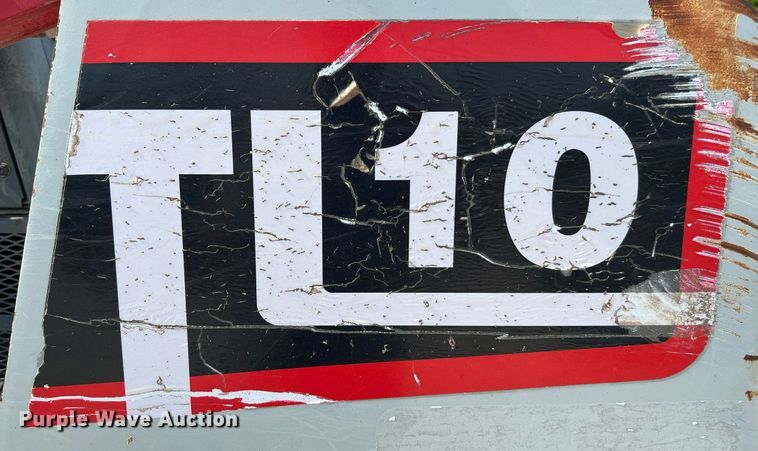 image for item DQ2114 2016 Takeuchi TL10  tracked skid steer loader