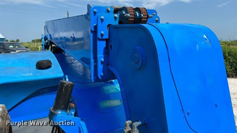 image for item DQ2115 2014 Genie GTH844  telehandler