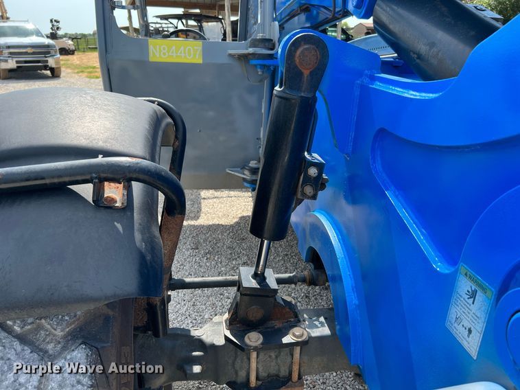 image for item DQ2115 2014 Genie GTH844  telehandler