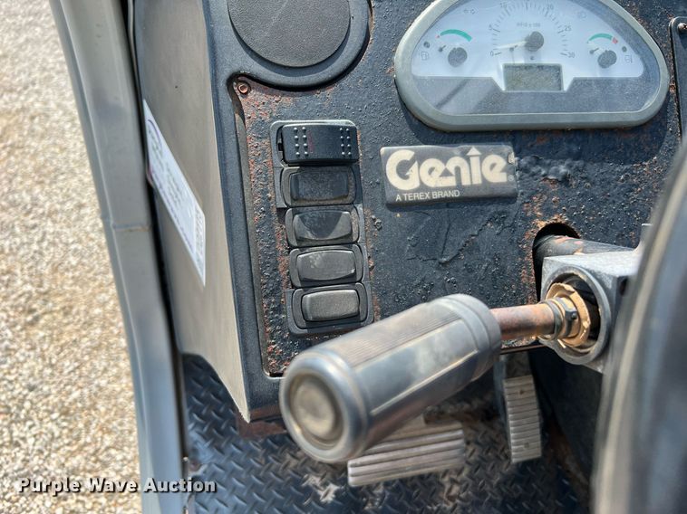 image for item DQ2115 2014 Genie GTH844  telehandler