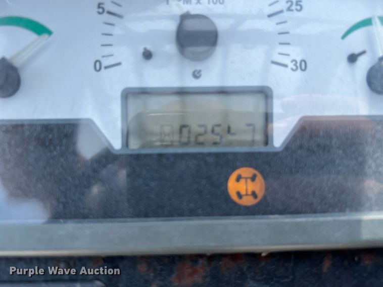 image for item DQ2115 2014 Genie GTH844  telehandler